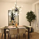 Stylish & Cozy Flat In Heart Of Eixample, شقة *