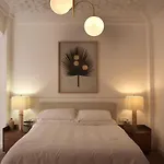 Stylish & Cozy Flat In Heart Of Eixample, شقة فالنسيا