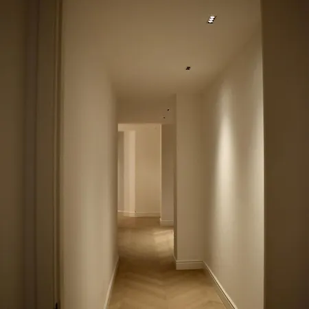 Апартаменты Stylish & Cozy Flat In Heart Of Eixample, *