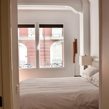 Апартаменты Stylish & Cozy Flat In Heart Of Eixample, Валенсия
