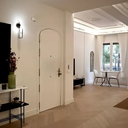 Апартаменты Stylish & Cozy Flat In Heart Of Eixample,