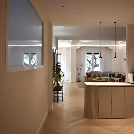 Stylish & Cozy Flat In Heart Of Eixample, * Валенсия